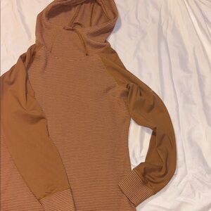 Columbia Brown Checkered Sweater